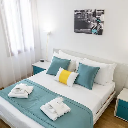 Enjoy Life! Palace By H-fast * Venedik